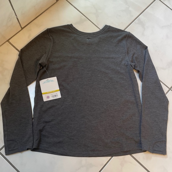 ATHLETA GIRL-reflective stripe gray longsleeve NWT - Picture 11 of 12